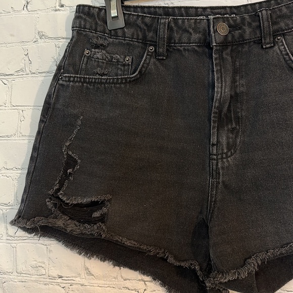 Wild Fable distressed black shorts - Picture 3 of 6